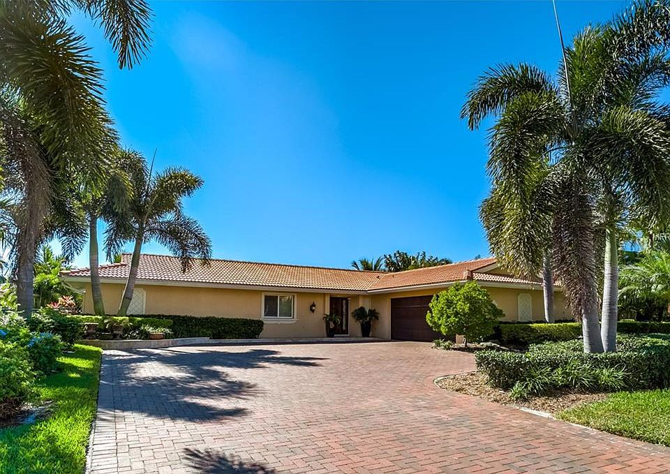 1st image of 2240 Mermaid Point NE