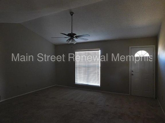 4th image of 6608 Magnolia Dr