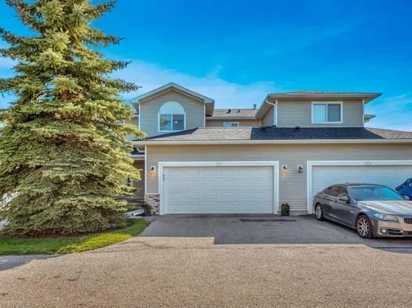 157 N Hillview Ter, Strathmore, AB T1P 1X2