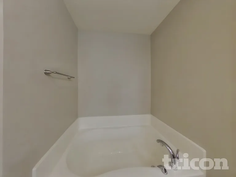 6250 Emerald Field Way — Photo 11