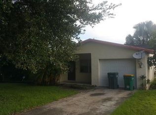 606 New Market Rd W, Immokalee, FL 34142