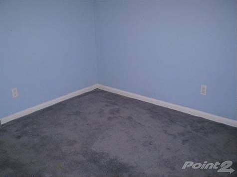 5th image of 17850 Bayne St