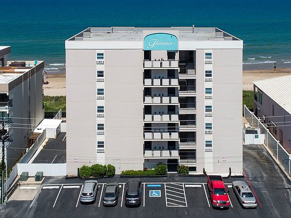 2nd image of 5550 Gulf Blvd #306