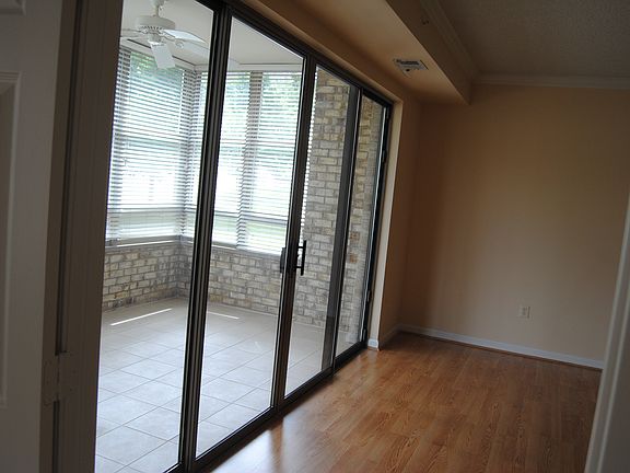 3rd image of 19370 Magnolia Grove Sq Unit 103