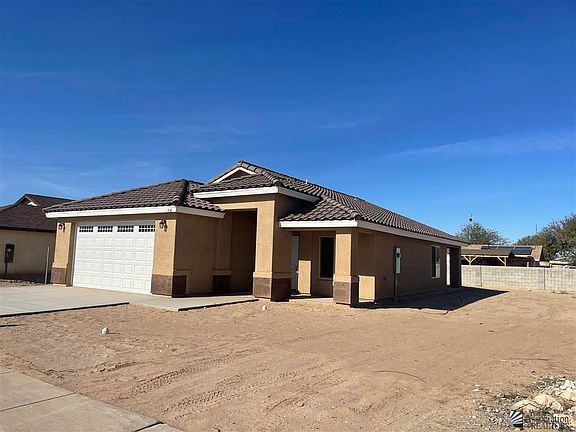 2nd image of 436 E Aquila St