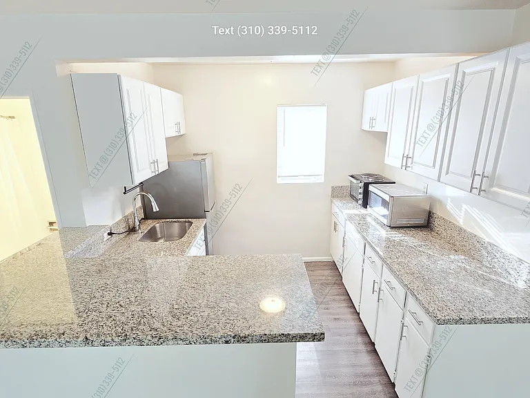 5469 Alvern Cir #1/2 — Photo 1