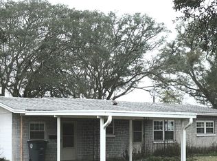 421 Edge Ave, Valparaiso, FL 32580