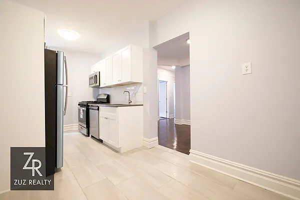 Rented by Zuz Realty | media 21