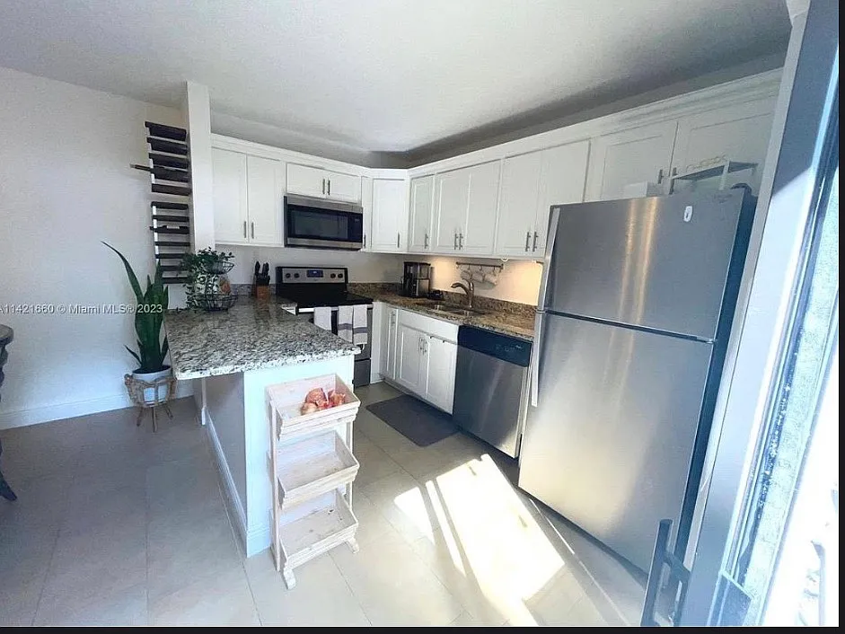 2 bed, 1236 sqft, $2,980 — Photo 4