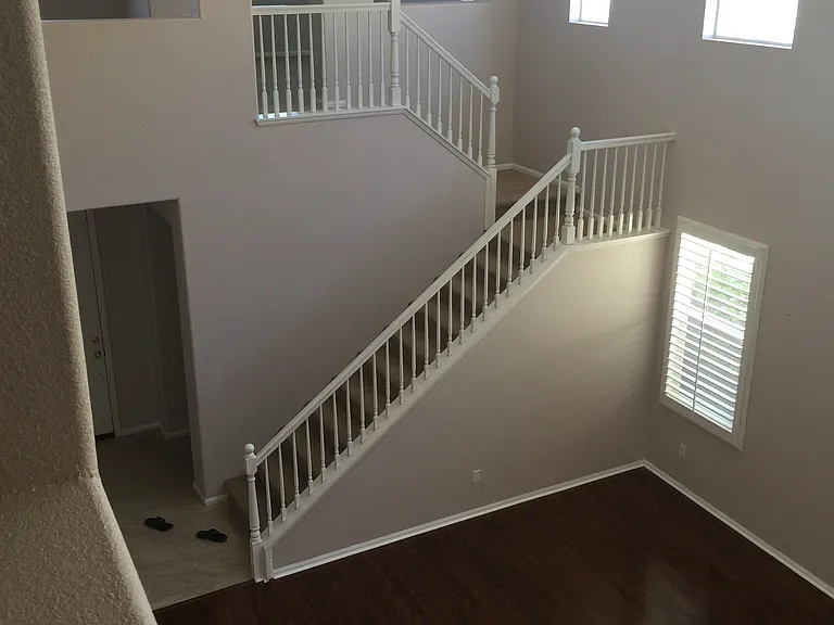 1530 Brookside Ct — Photo 2