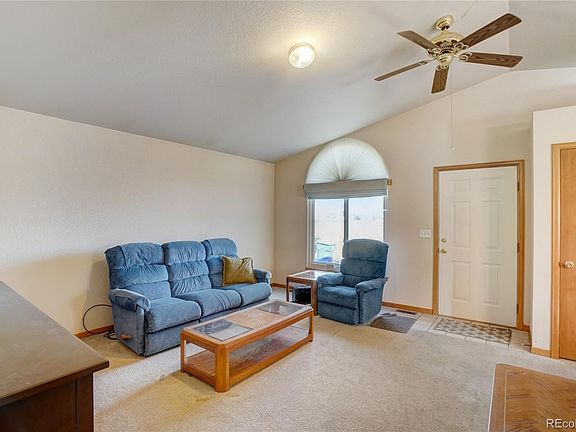 3rd image of 118 Calabria Drive
