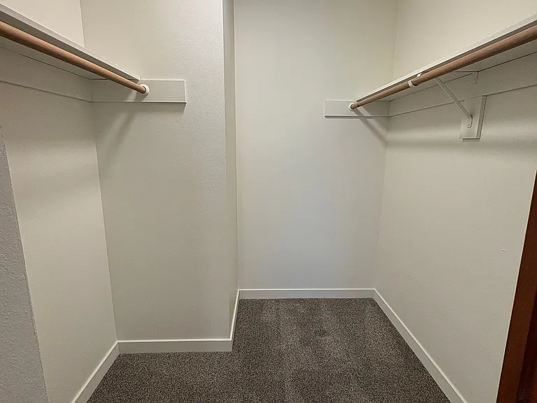 4875 SW Lombard Ave — Photo 12