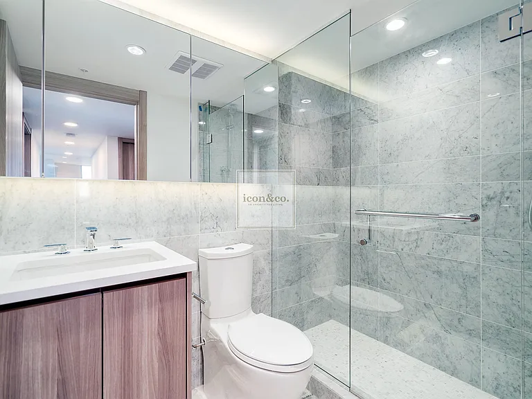 455 SW Marine Dr #3 — Photo 26