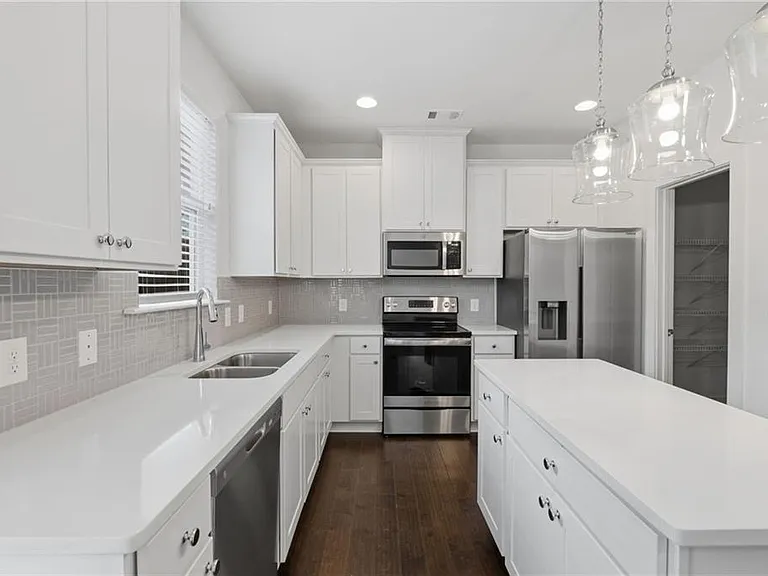 2244 Mulsanne Dr — Photo 9