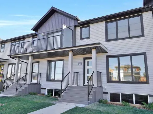 206 N Cambridge Way, Sylvan Lake, AB T4S 0V8