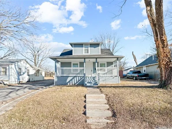 1515 S Home Ave, Independence, MO 64052