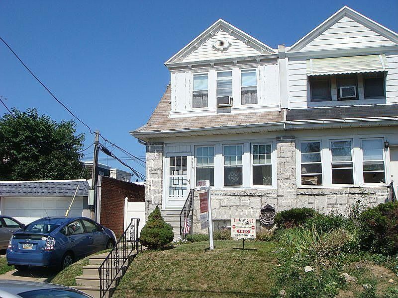 2nd image of 7308 Loretto Ave