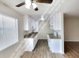 2901 E 10th St APT 11, Long Beach, CA 90804