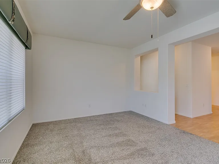 1864 High Mesa Dr — Photo 3