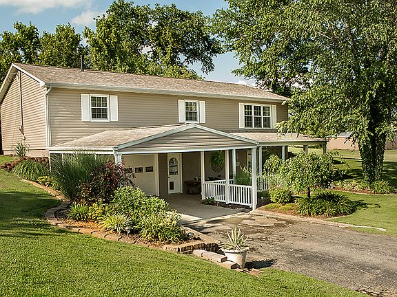 3rd image of 2189 County Road 825 N