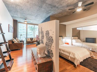 5925 Almeda Rd UNIT 10806, Houston, TX, 77004