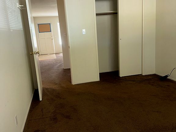 4th image of 435 Illinois St APT A