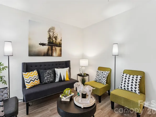 1620 Arlyn Cir APT B, Charlotte, NC 28213