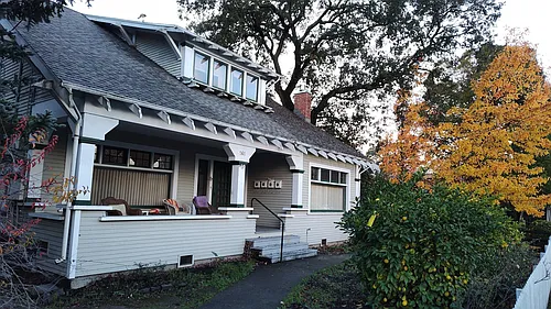 161 E Napa St #C Photo 1