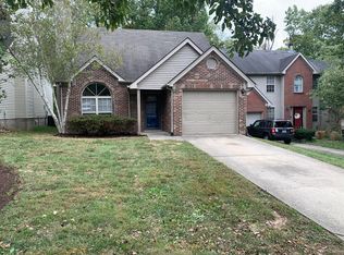 601 Rhodora Rdg, Lexington, KY 40517