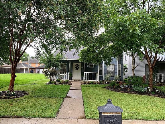 You only have neighbors on one side. No back neighbors either.