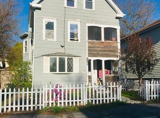 40 Fairmont Ave, Worcester, MA 01604