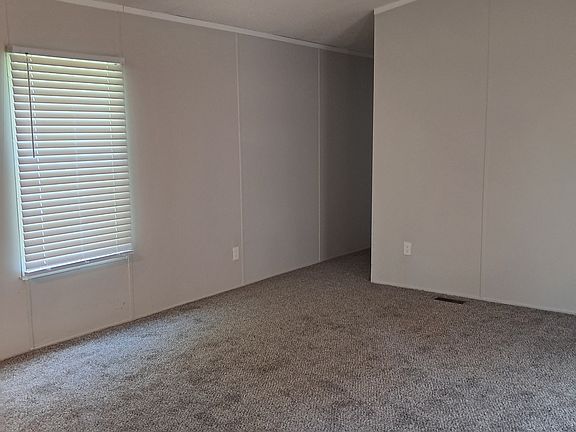 3rd image of 2023 Davies Rd