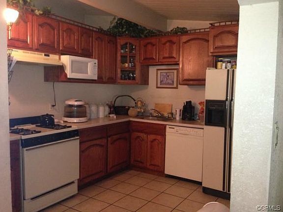 5th image of 1310 N Allyn Ave
