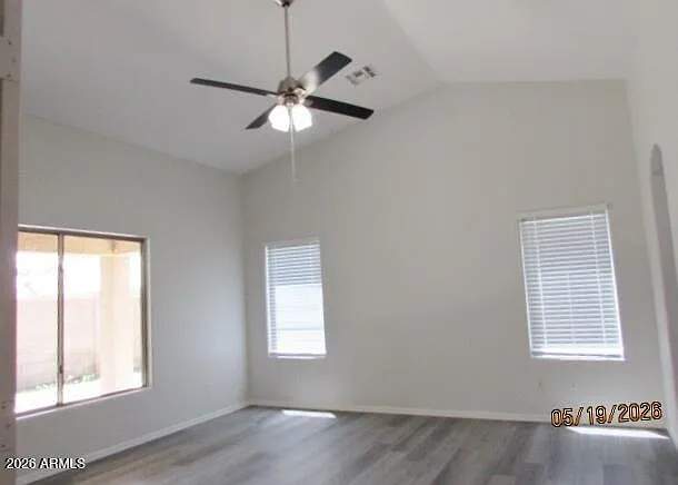 5763 W Freeway Ln — Photo 13