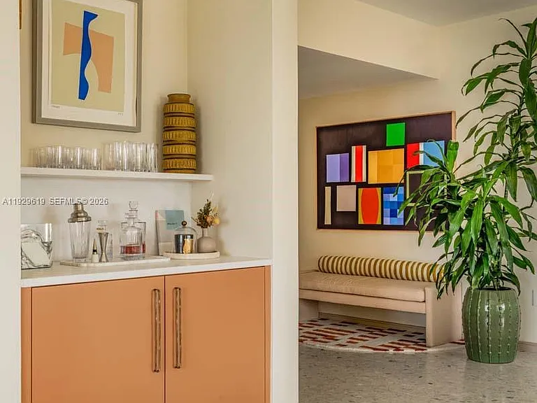 16 Island Ave #6B — Photo 8