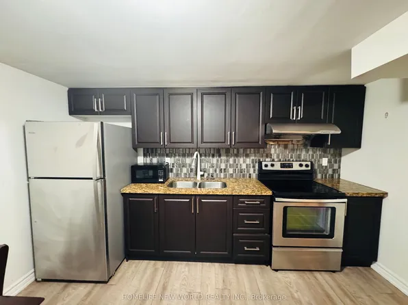 91 Pepperell Cres, Markham, ON L3R 3G9