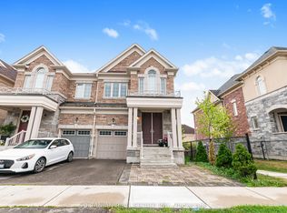 18 Drizzel Cres, Richmond Hill, ON L4E 1G8