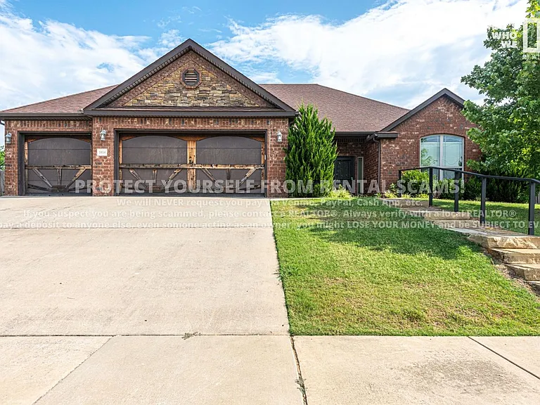 3834 E Zion Rd — Photo 1