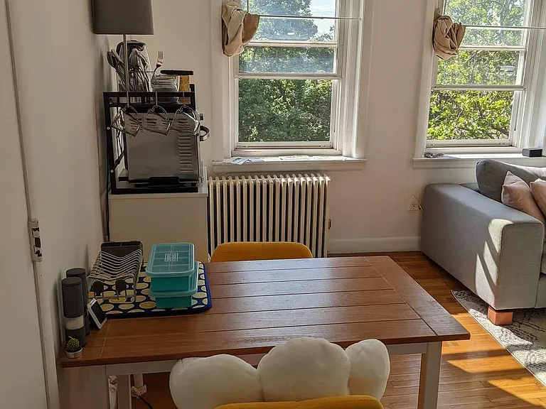 4 Ellsworth Ave — Photo 4