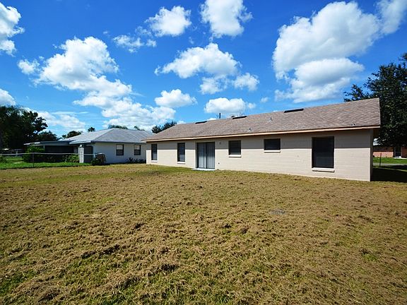 3rd image of 225 Magellan Dr