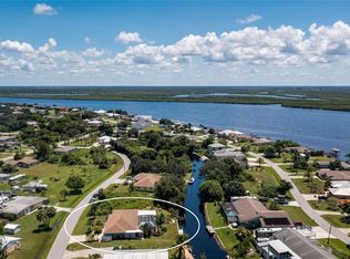 3210 Daytona Dr, Punta Gorda, FL 33983