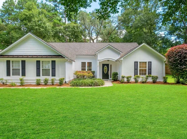 3498 Loma Farm Rd, Tallahassee, FL 32309