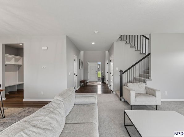 21101 Butler Ave, Elkhorn, NE 68022 view 4