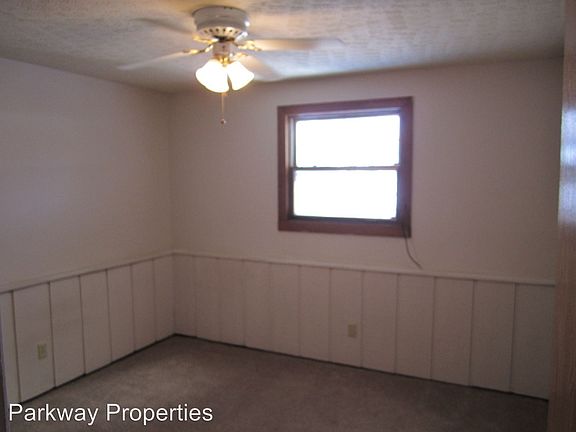 2nd image of 2328 Murphy Dr APT 3