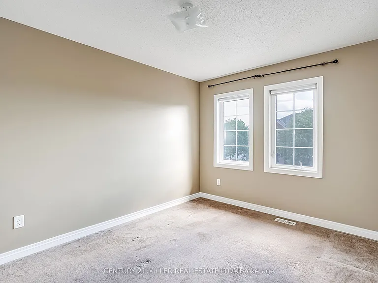 2131 Fiddlers Way — Photo 16