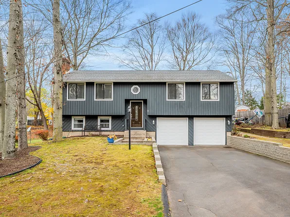 9 Beechwood Road, Plainville, CT 06062