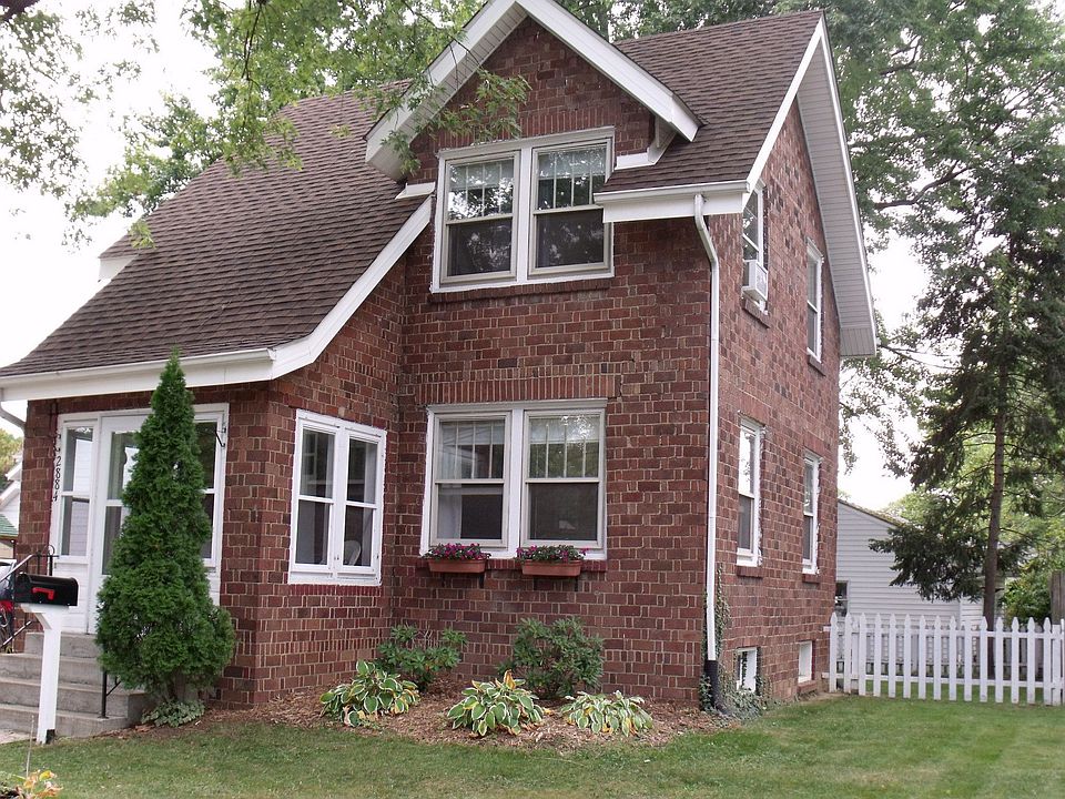 Beautiful ALL BRICK Colonial