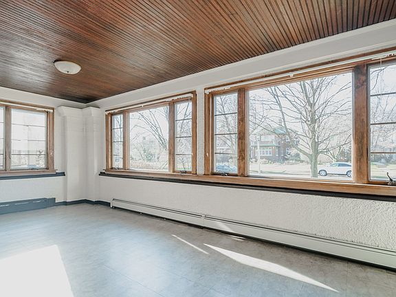 5th image of 434 N Scoville Ave