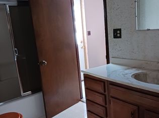 126 W River St, Lake Bronson, MN 56734