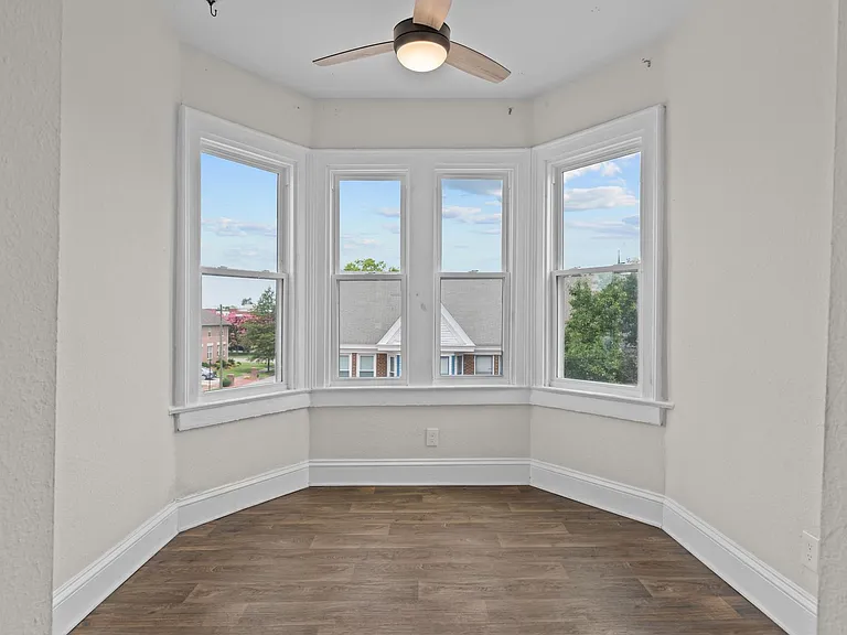 635 South St #C — Photo 8